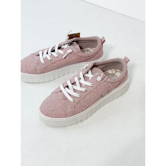 Roxy Women's NWOB Sz 7.5 Pink Rg Sheilahh Slip on Platform Shoe Sneaker - Picture 1 of 16